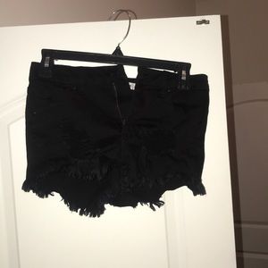 black distressed shorts